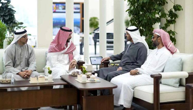 الرئيس الإماراتي يستقبل وزير الدفاع السعودي 
