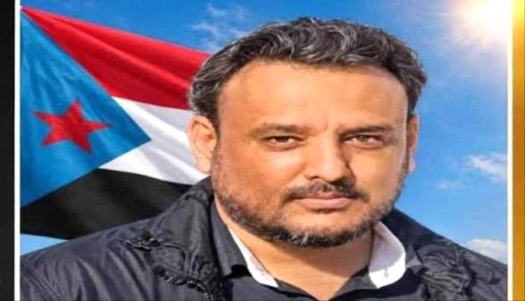 معين المقرحي ينعي ابن عمه الشهيد فريد المقرحي: صـ.ـواريخ الحو.ثي لن تهز شعرة في الجنوب