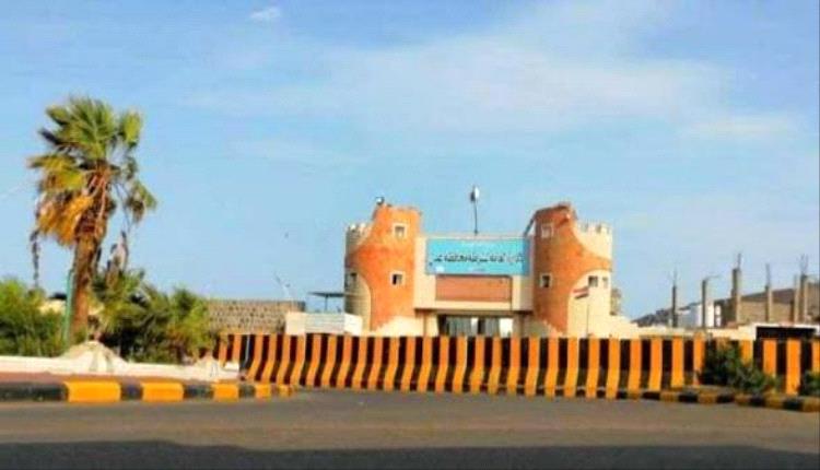 شرطة عدن تؤكد أهمية الوعي المجتمعي والالتزام بإجراءات السلامة العامة.