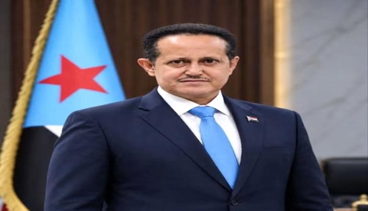 الحالمي: يؤكد التمسك بالعهد والاصطفاف خلف الرئيس الزُبيدي والتنازل عن كافة المغريات والمناصب في سبيل استعادة الدولة!