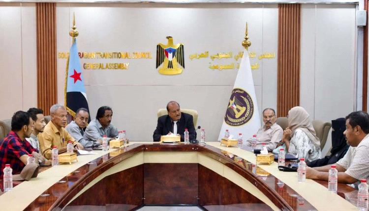 هرهرة يلتقي قيادة مؤتمر عدن الجامع ويؤكد أهمية وحدة الصف الجنوبي وتعزيز أمن العاصمة عدن