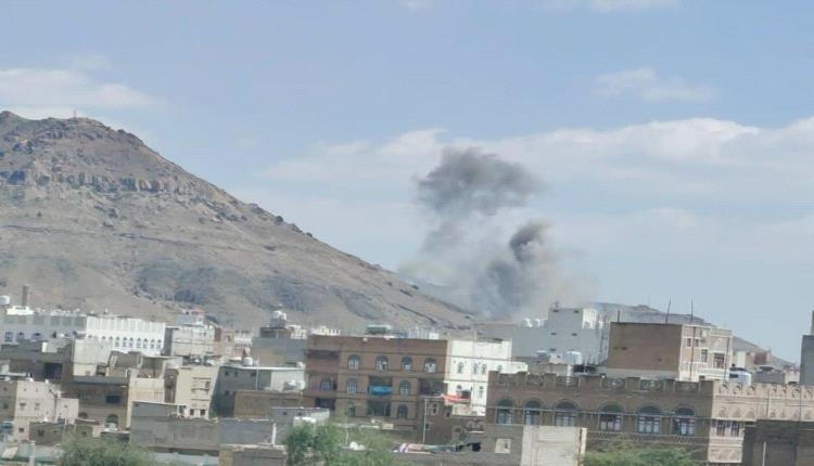 غـ,ـارات جوية وانفجـ,ـارات عنيفة تهز العاصمة اليمنية صنعاء