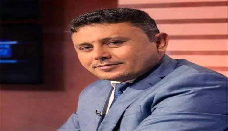 الانتقالي حذّر والشرعية احتضنت.. اليافعي يفتح ملف الحسني وأمجد خالد