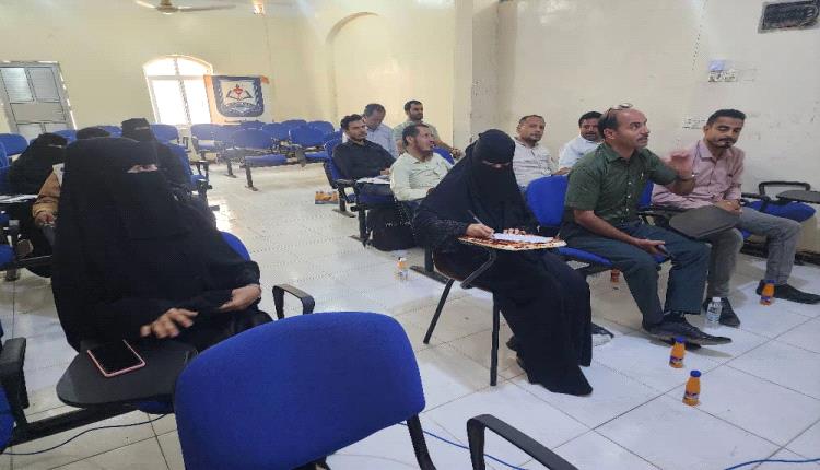 تعزيزاً لمعايير الجودة والحوكمة الأكاديمية.. جامعة خليج عدن الدولية تناقش دليل إدارة الامتحانات