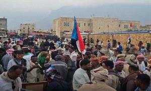 حشود شعبية تتوافد إلى حديبو بسقطرى لإحياء الذكرى الـ63 لثورة 14 أكتوبر