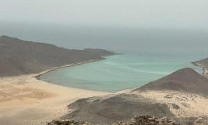 «العمالقة» تحقق مكاسب ميدانية جديدة في باب المندب