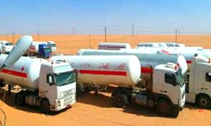مـ.ـقتل سائق قاطرة غاز في مأرب يشعل غضب السائقين.. إضراب يفضح عجز السلطات عن حماية الطرق