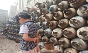حضرموت تختنق في الصحراء.. حين يصبح غاز المواطن رهينة للقطاع القبلي
