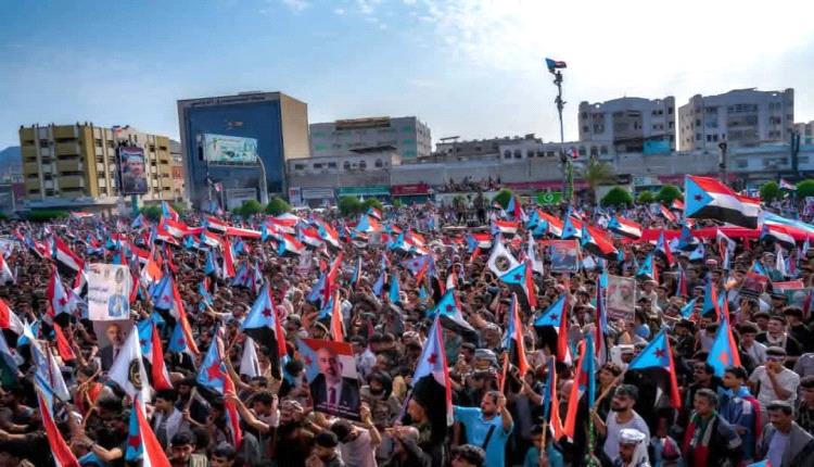 مليونية عدن وحضرموت.. عندما يتحول الوفاء للشهداء إلى عهد: القوات المسلحة الجنوبية خط أحمر