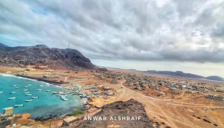 التحول إلى الدفاع وفشل الوصول لباب المندب.. انتكاسة حو.ثية تُطيح برهان إيـ.ـران