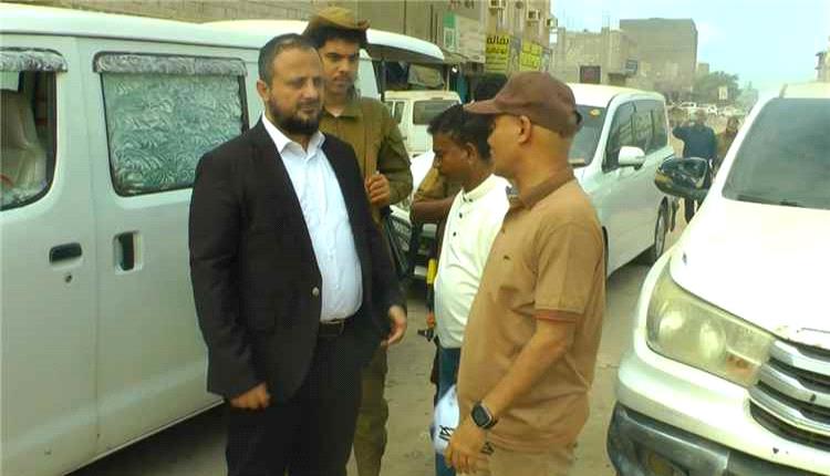 المنصورة تبدأ حملة واسعة لإزالة العشوائيات وفتح الطرق أمام المواطنين