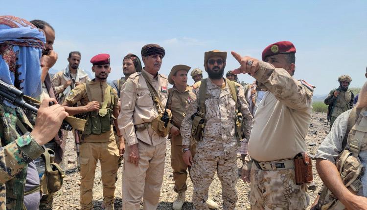 القائد الجهوري يتفقد الوحدات المرابطة في جبهة كرش ويشدد على رفع الجاهزية والانضباط