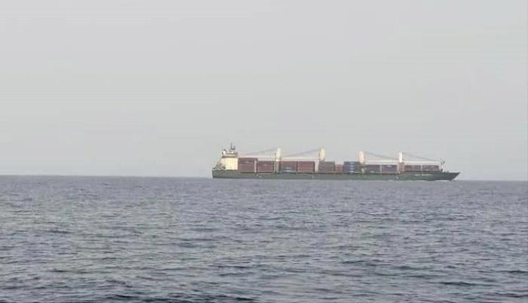 واشنطن أمام مأزق استراتيجي بتهديد طرق النفط والتجارة في باب المندب من قبل الحو.ثيين
