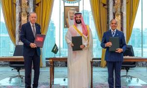 من اتفاقية مكة إلى تجنيد السوريين: هل تدفع السعودية ثمن تحييدها وخيانتها للقوات الجنوبية؟

