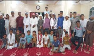 من وادي الضباب بحالمين ينبثق النور.. الشيخ هائل العدني وحلقات القرآن المباركة
