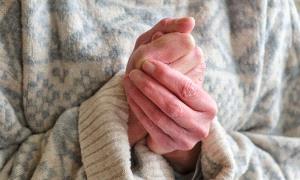 قشعريرة بلا حمى.. متى تكون طبيعية ومتى تنذر بمشكلة صحية؟