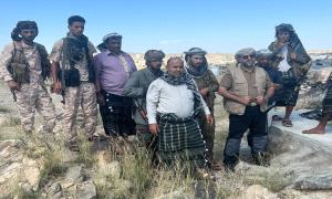 الشيخ صابر النقيب يقوم زيارة ميدانية  إلى جبهة الحد  ومحور يافع برفقة أركان المحور الحنشي